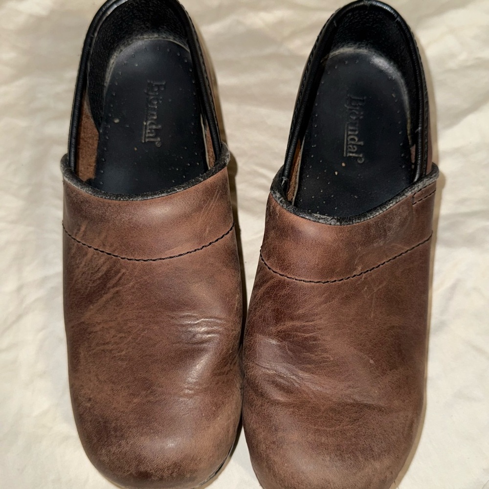 Bjorndal Brown Leather Mules